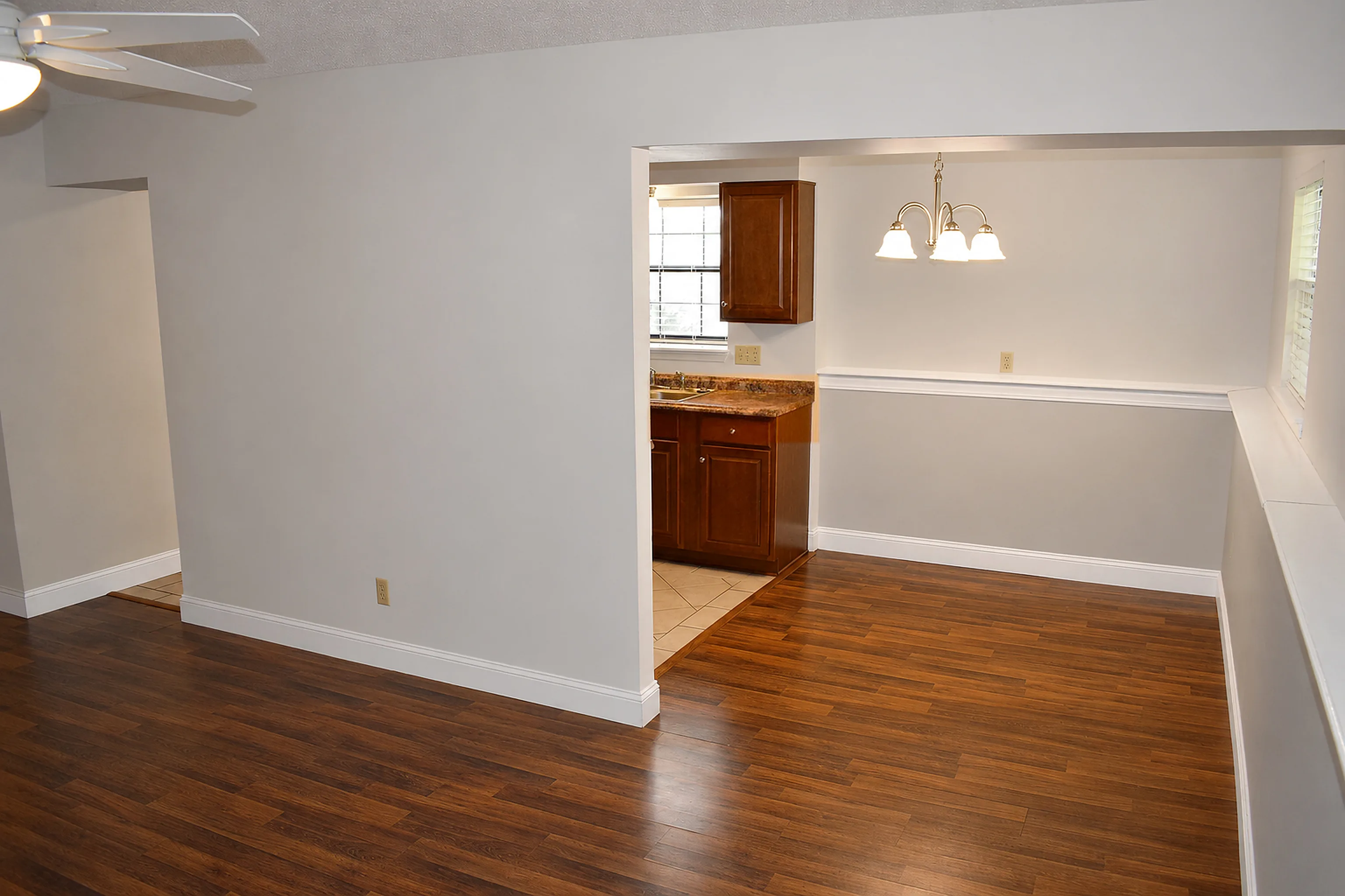 Apartment 1301 A interior view 6