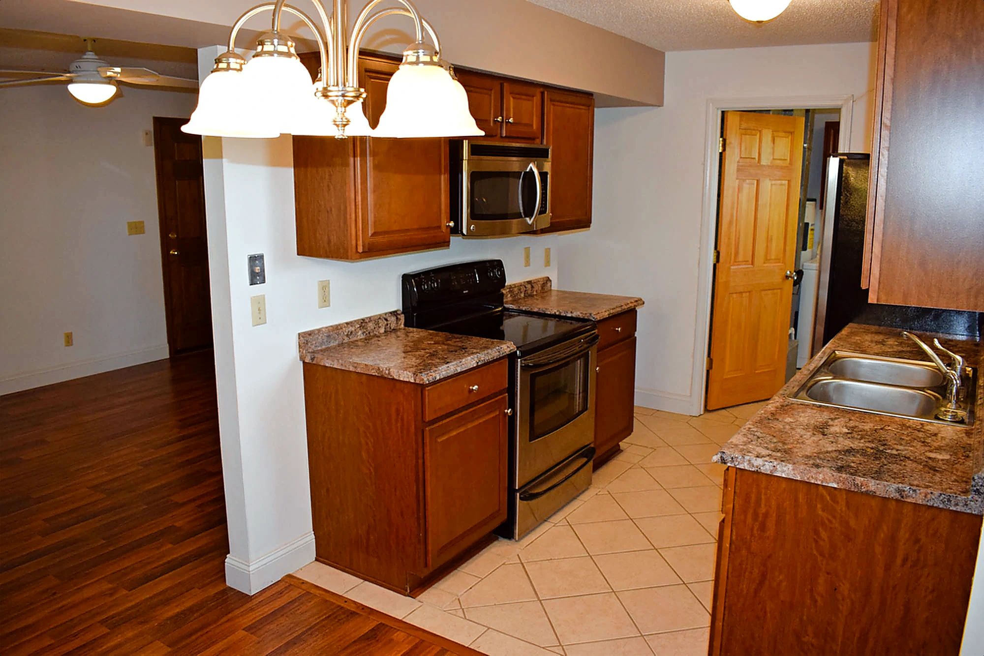 Apartment 1301 A interior view 8