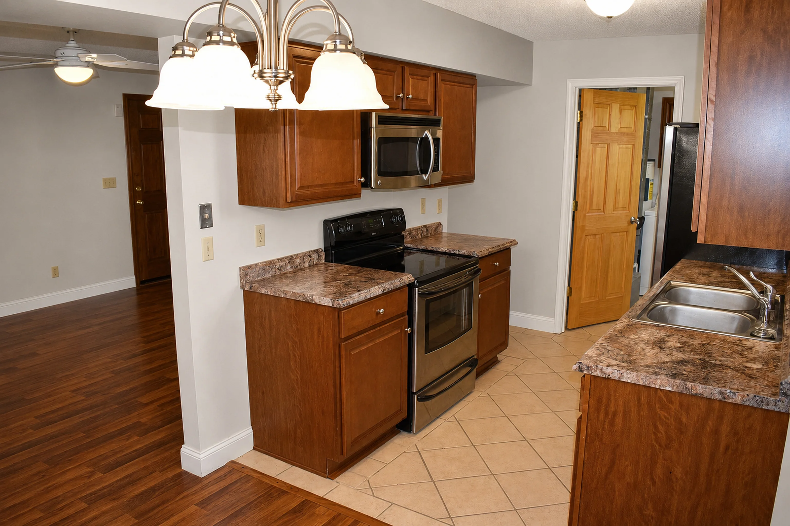 Apartment 1301 A interior view 8