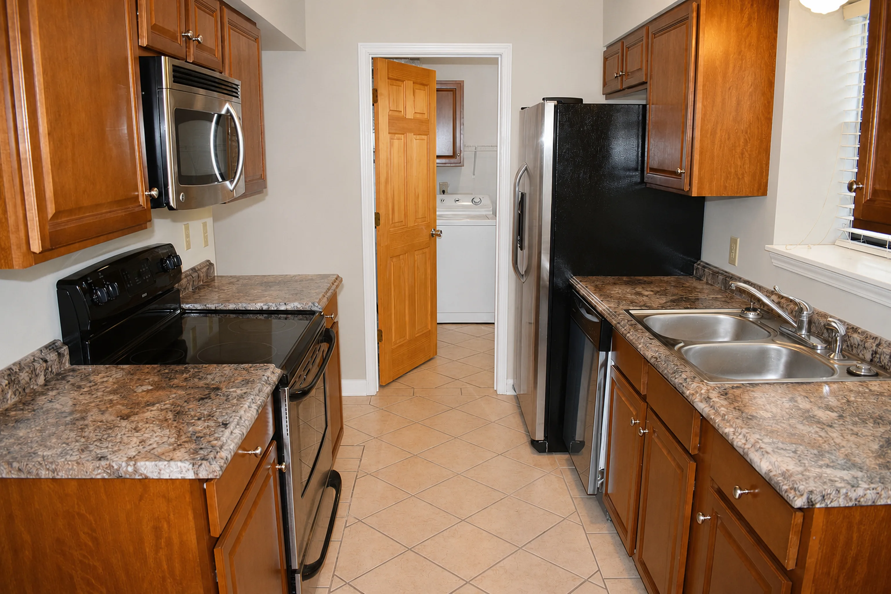 Apartment 1301 A interior view 10