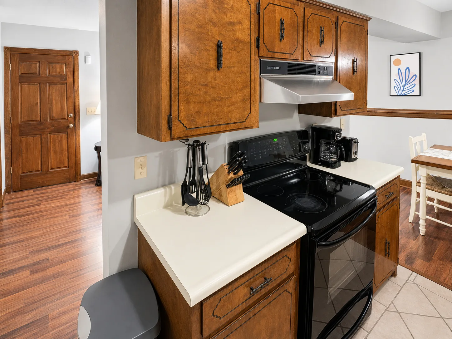 Kitchen range and cabinetry in apartment 1301 B
