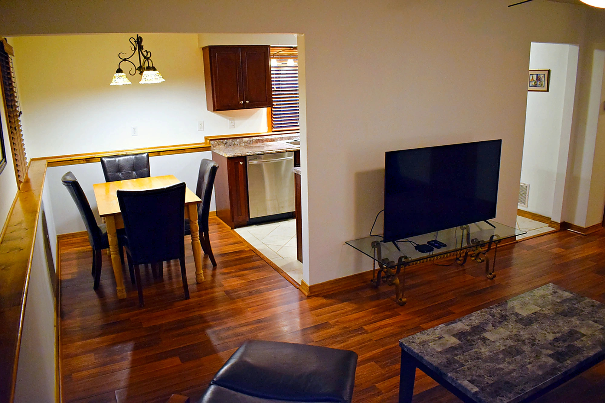 Apartment 1303 B interior view 7