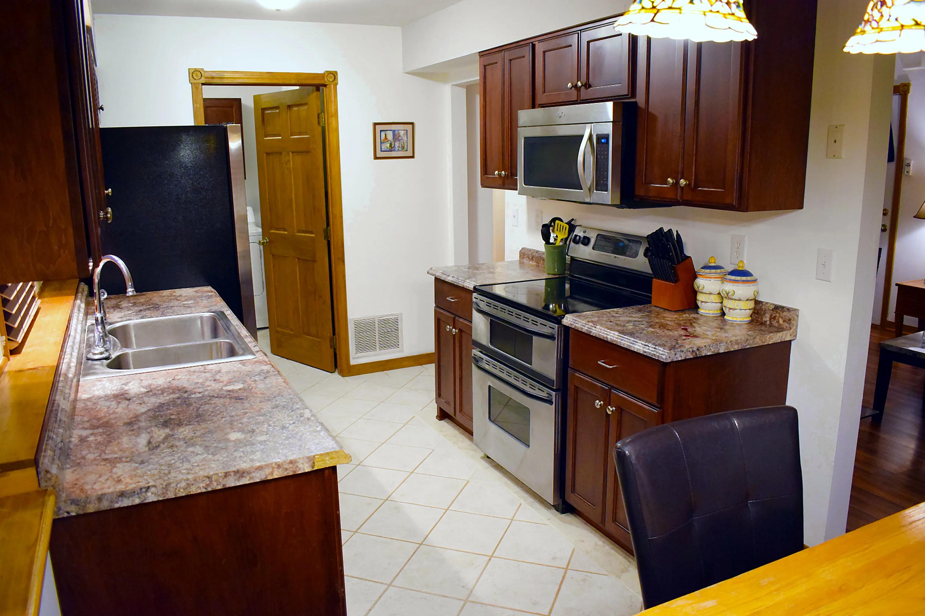 Apartment 1303 B interior view 11