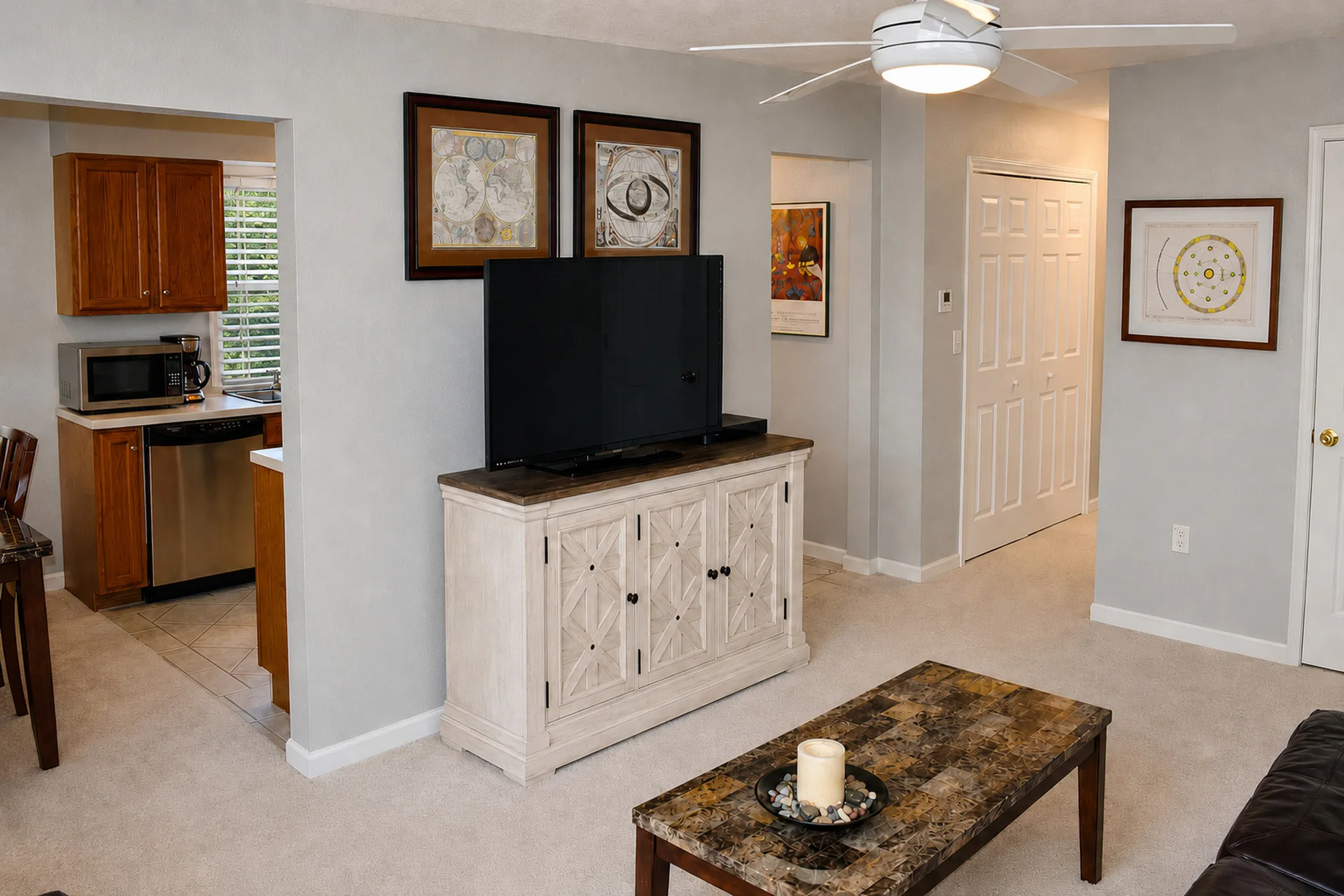 Apartment 1303 D interior view 3