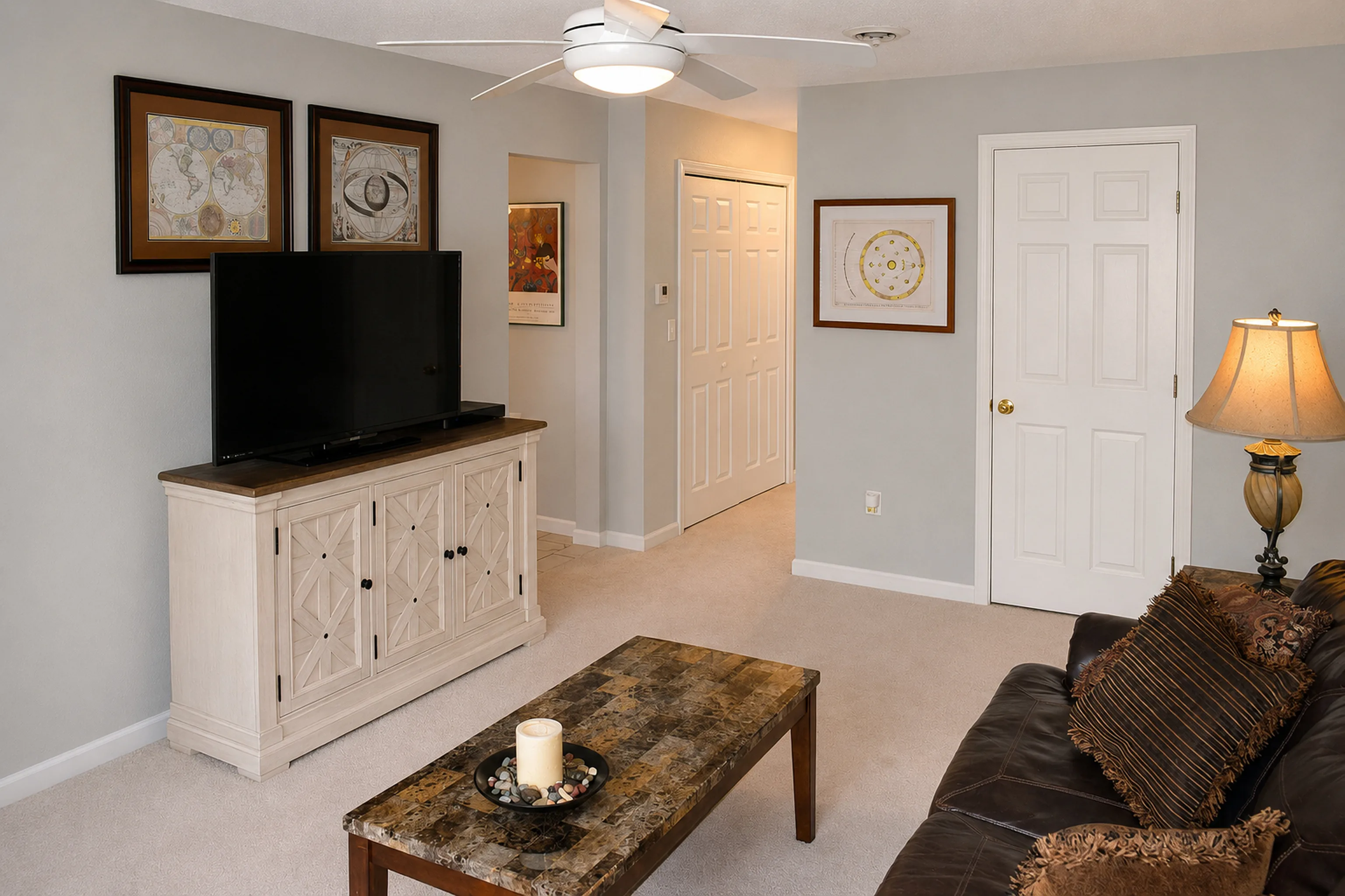 Apartment 1303 D interior view 4