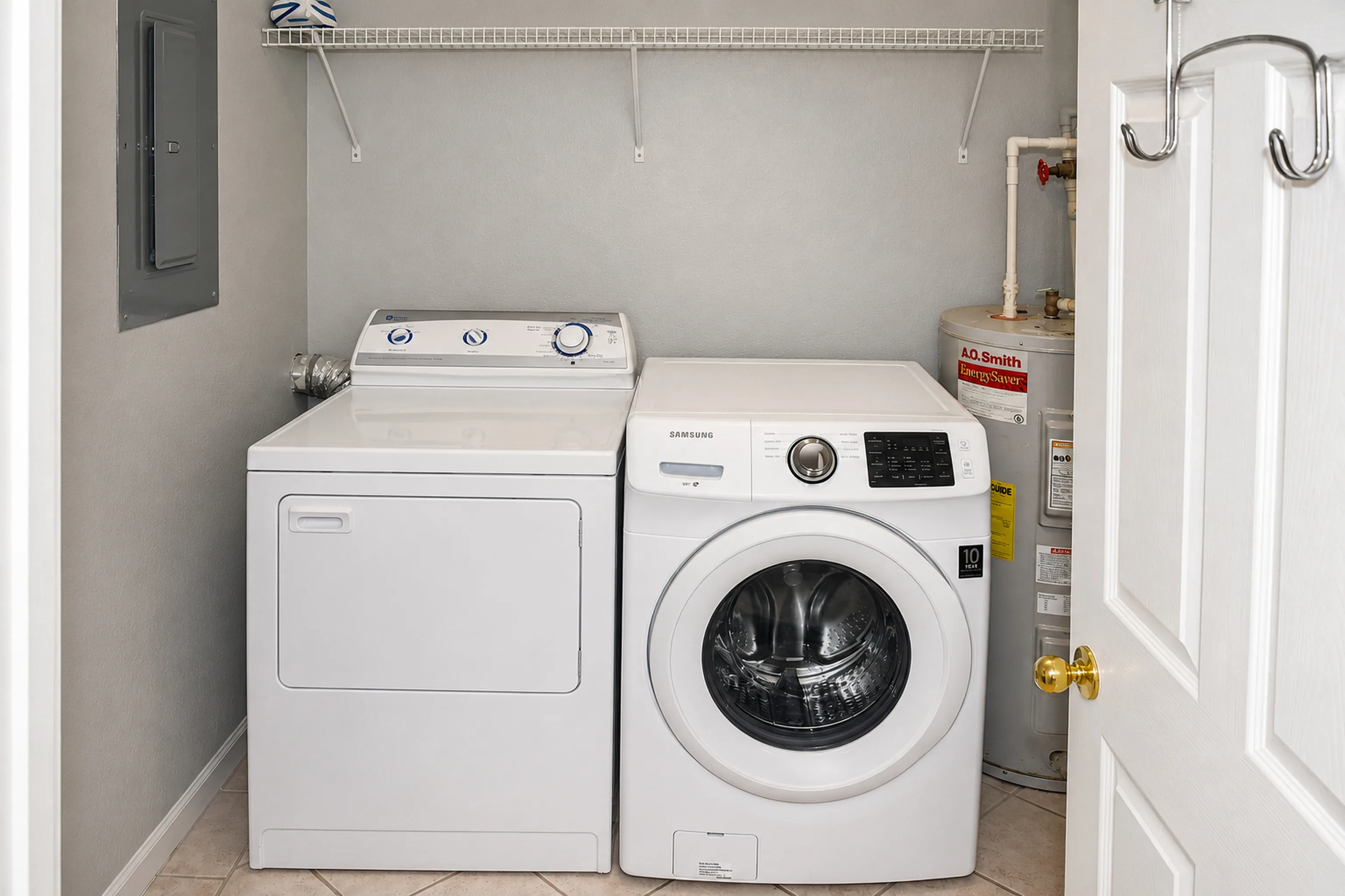 Laundry area in apartment 1303 D