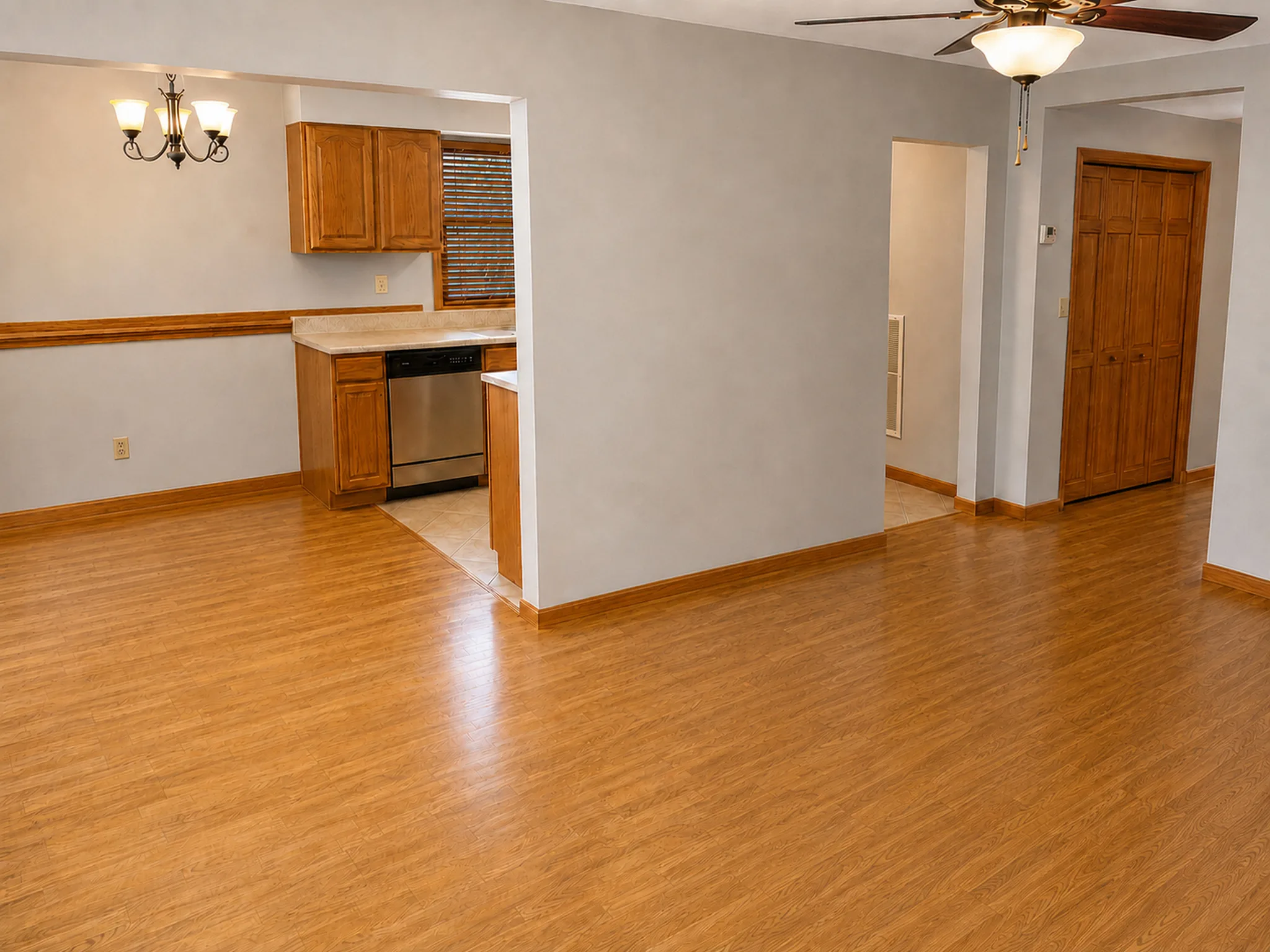 Apartment 1305 B interior view 1