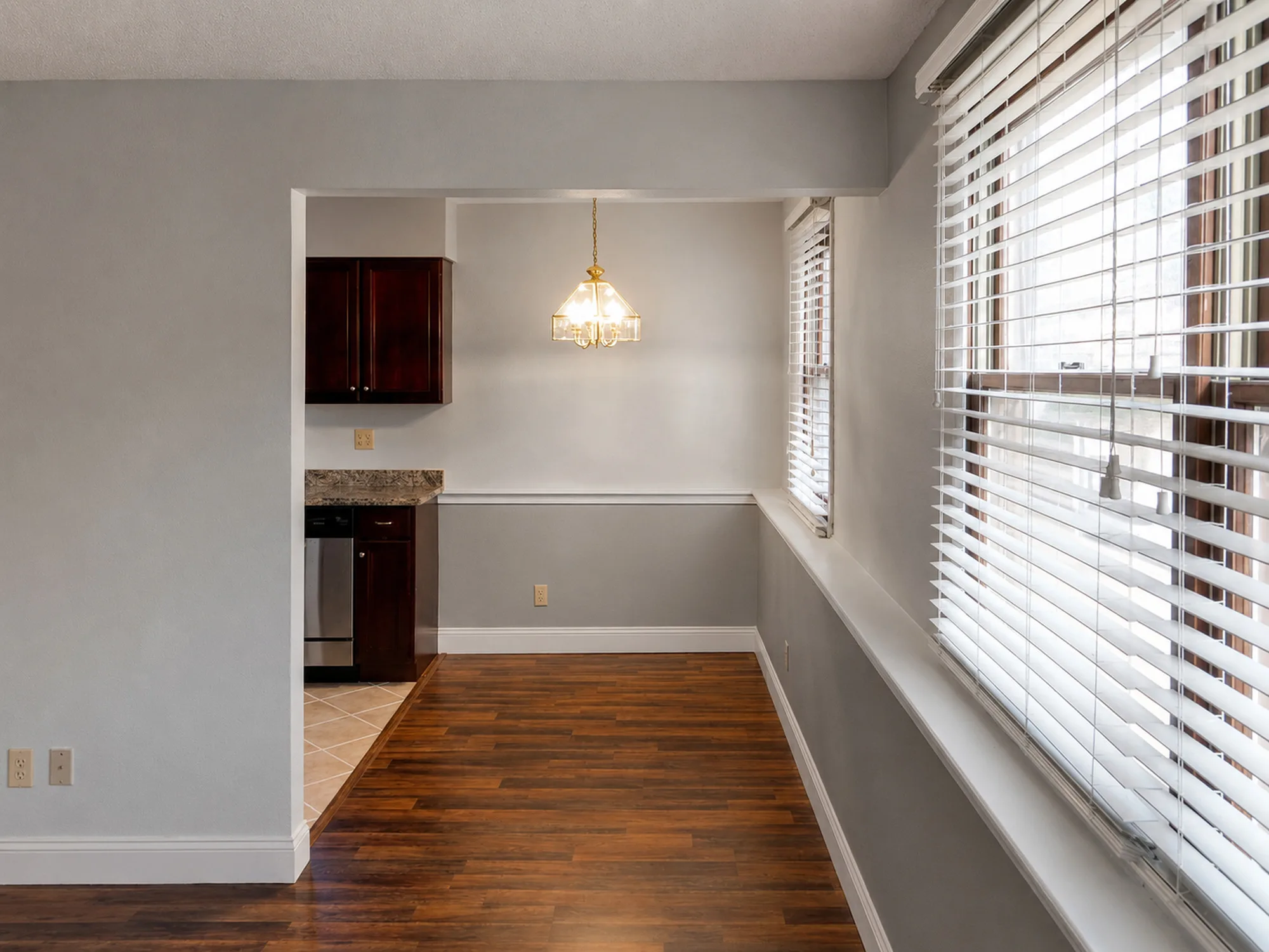 Apartment 1307 A interior view 6