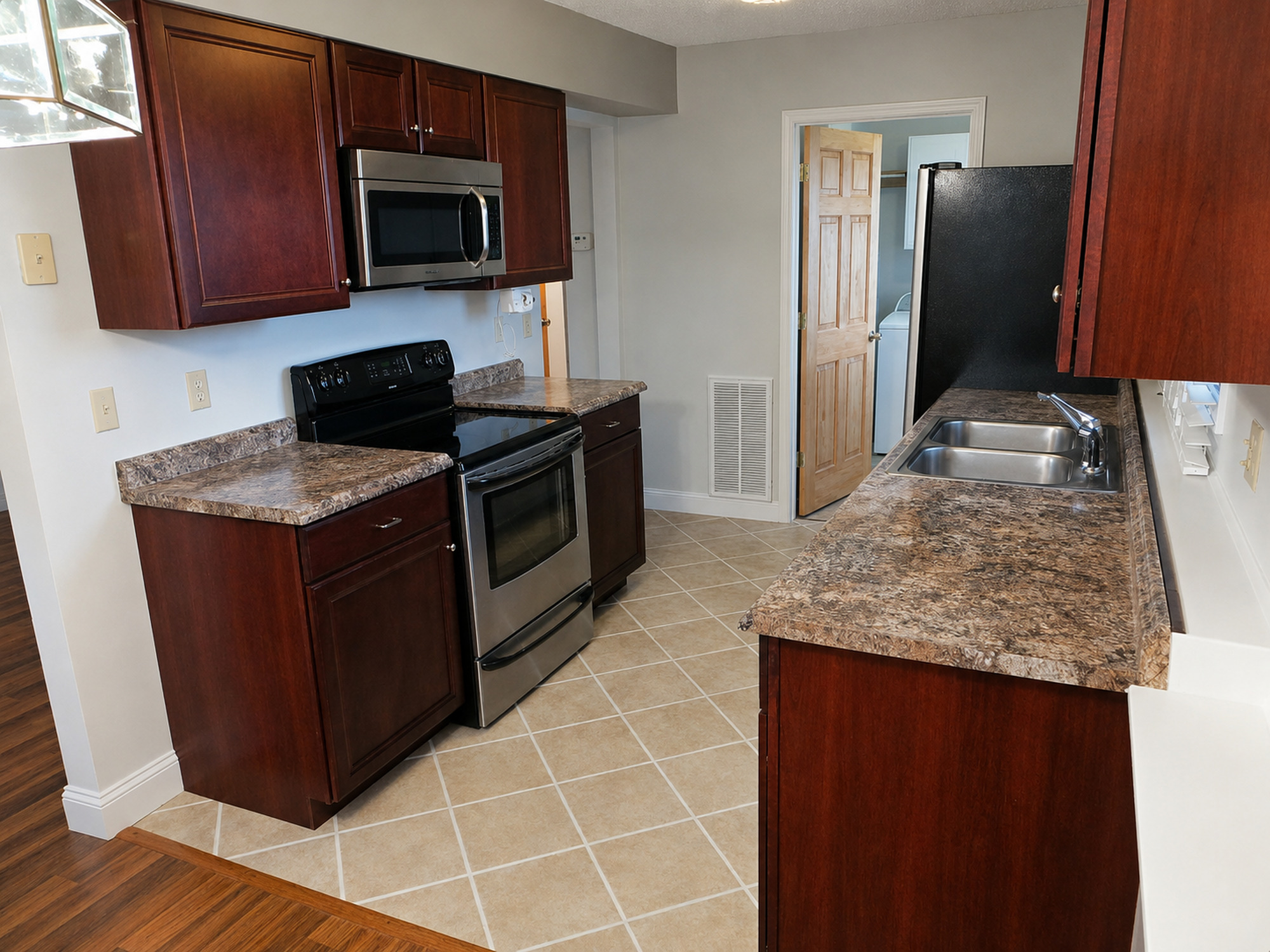 Apartment 1307 A interior view 10