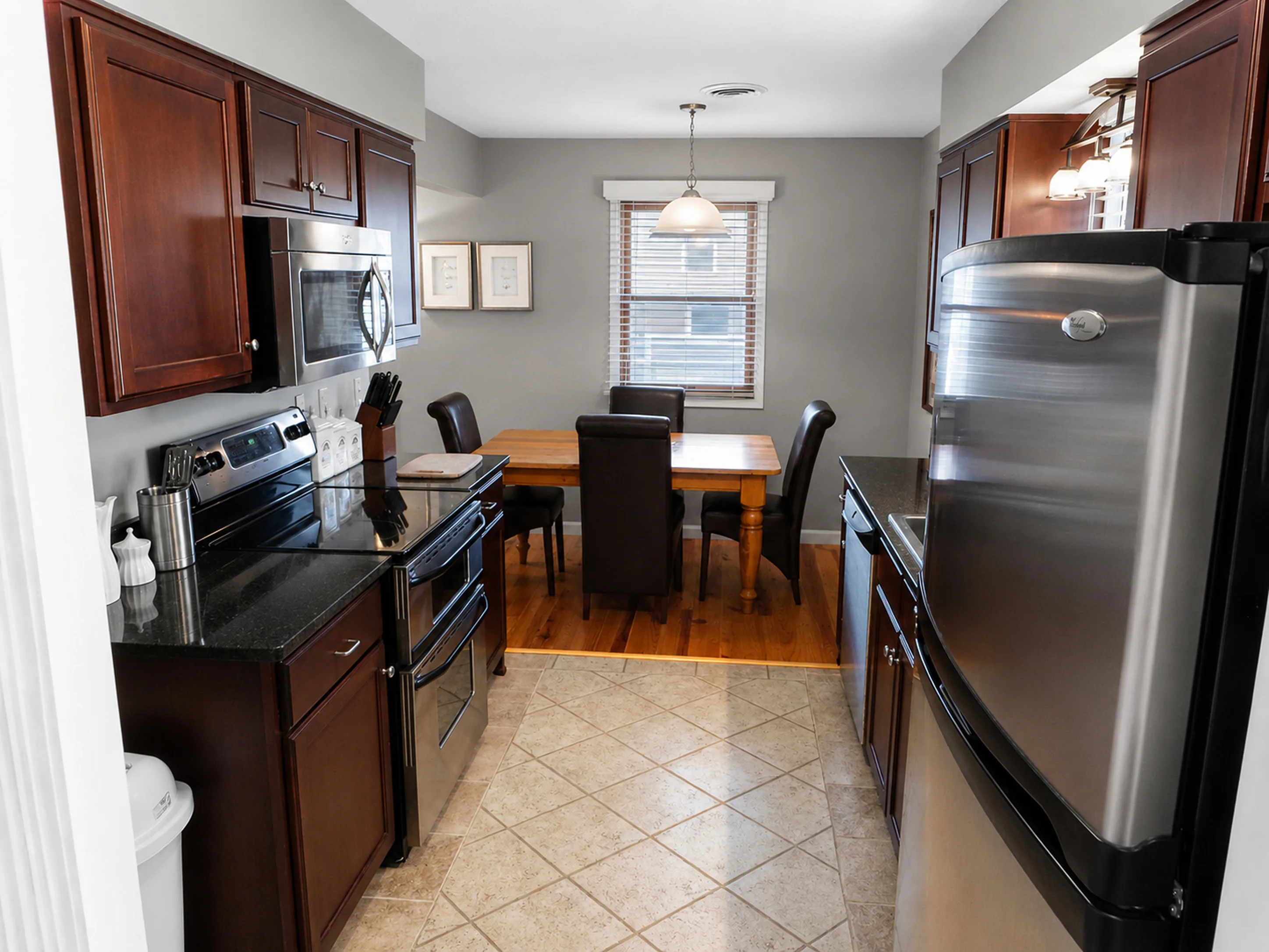Apartment 1307 D interior view 12
