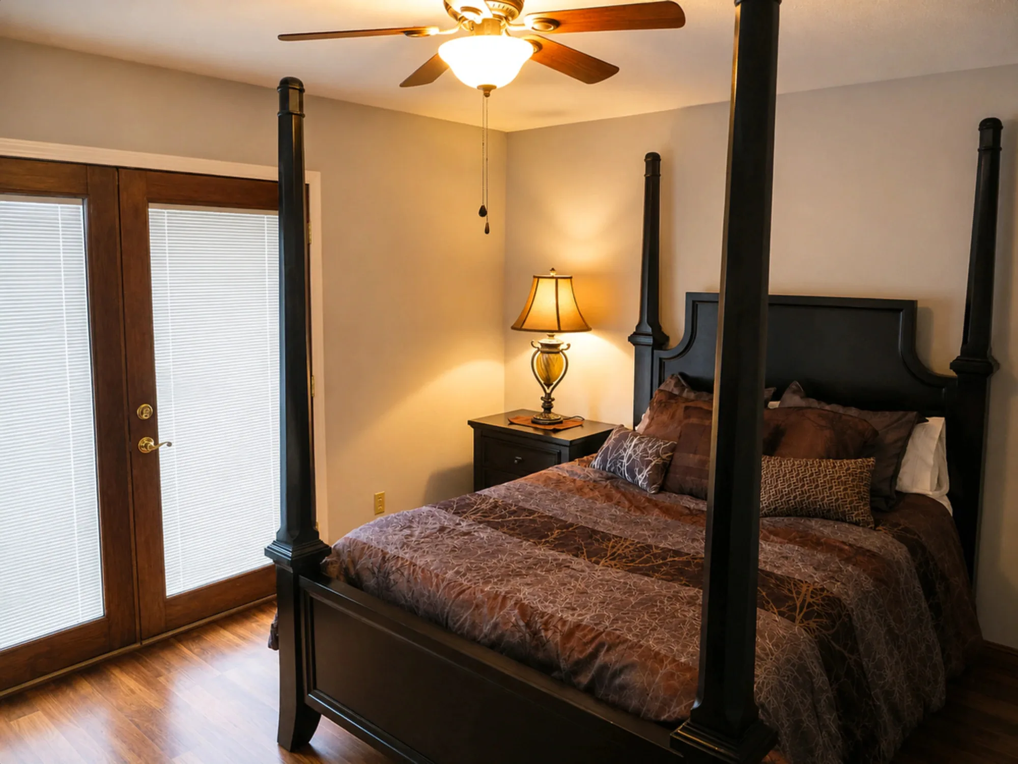 Apartment 2004 C interior view 9