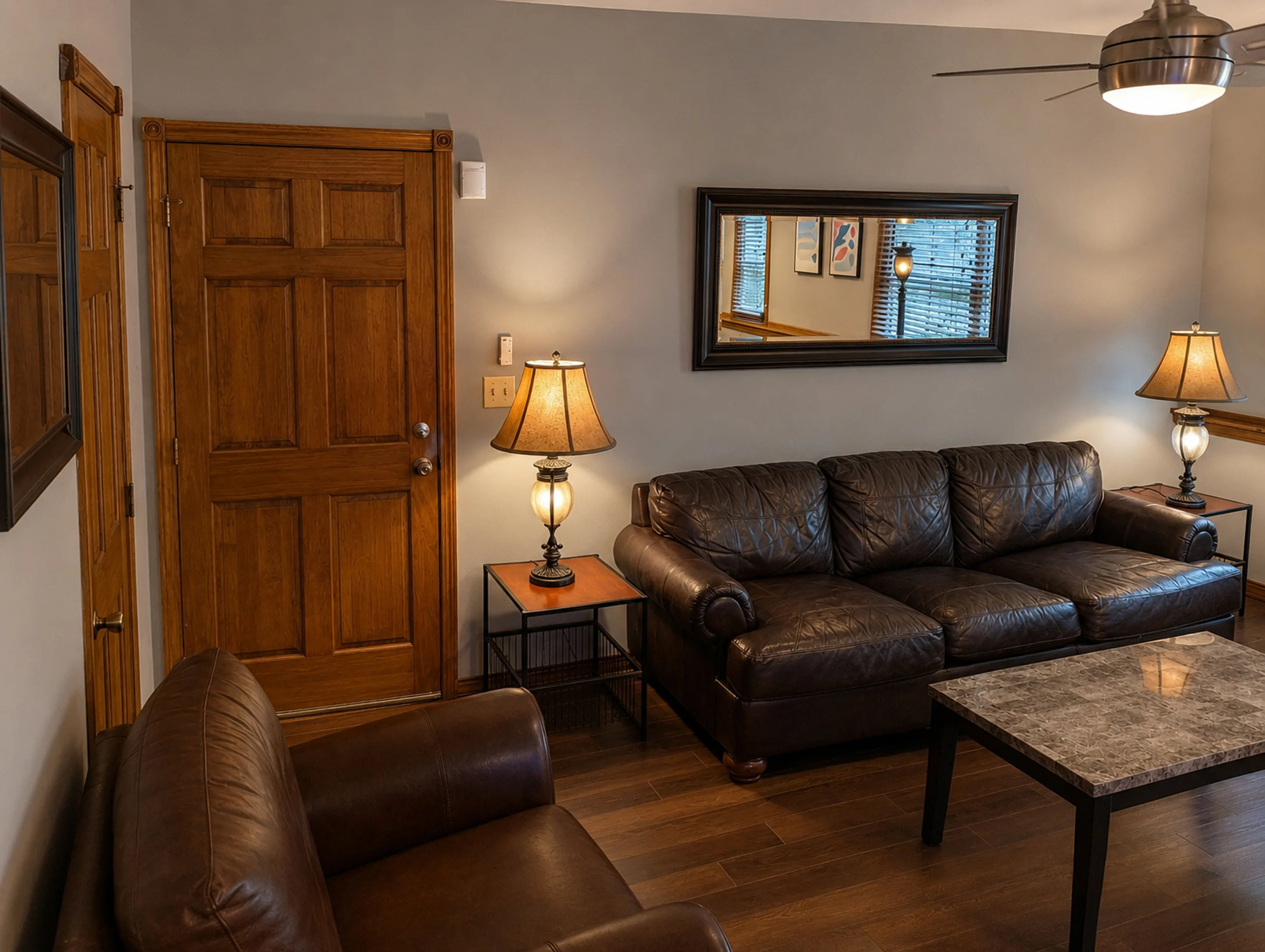 Apartment 2006 B interior view 8