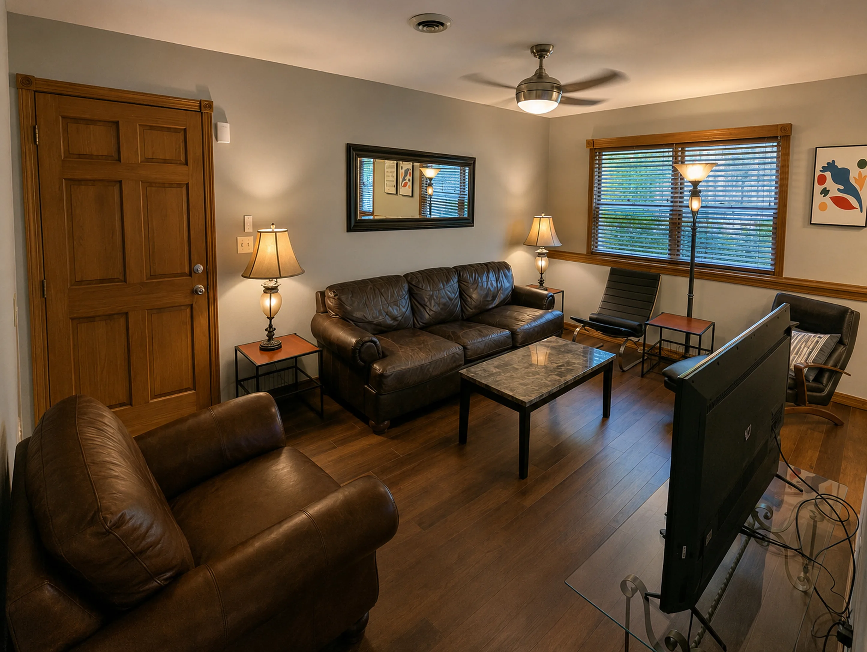 Apartment 2006 B interior view 9