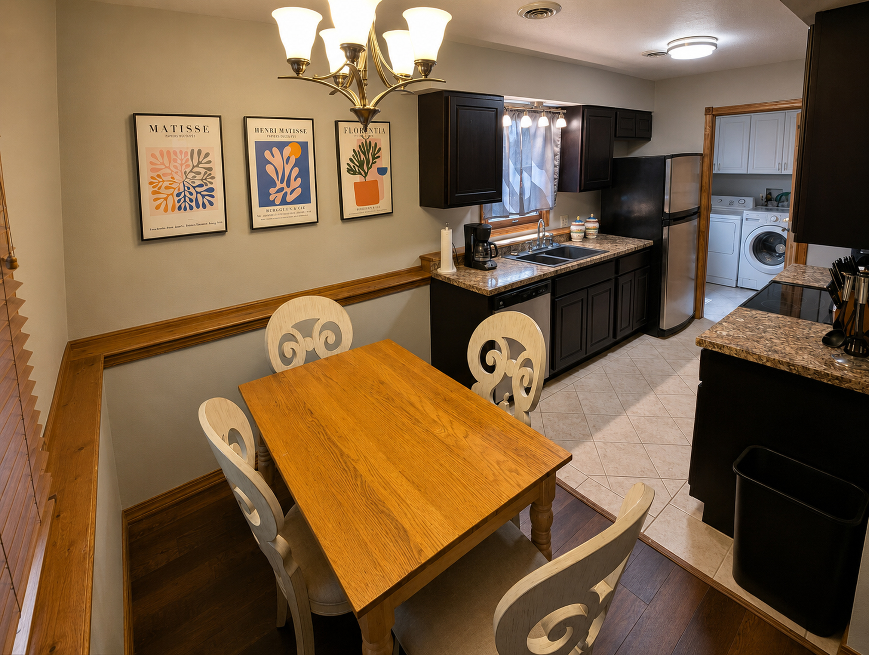 Apartment 2006 B interior view 14