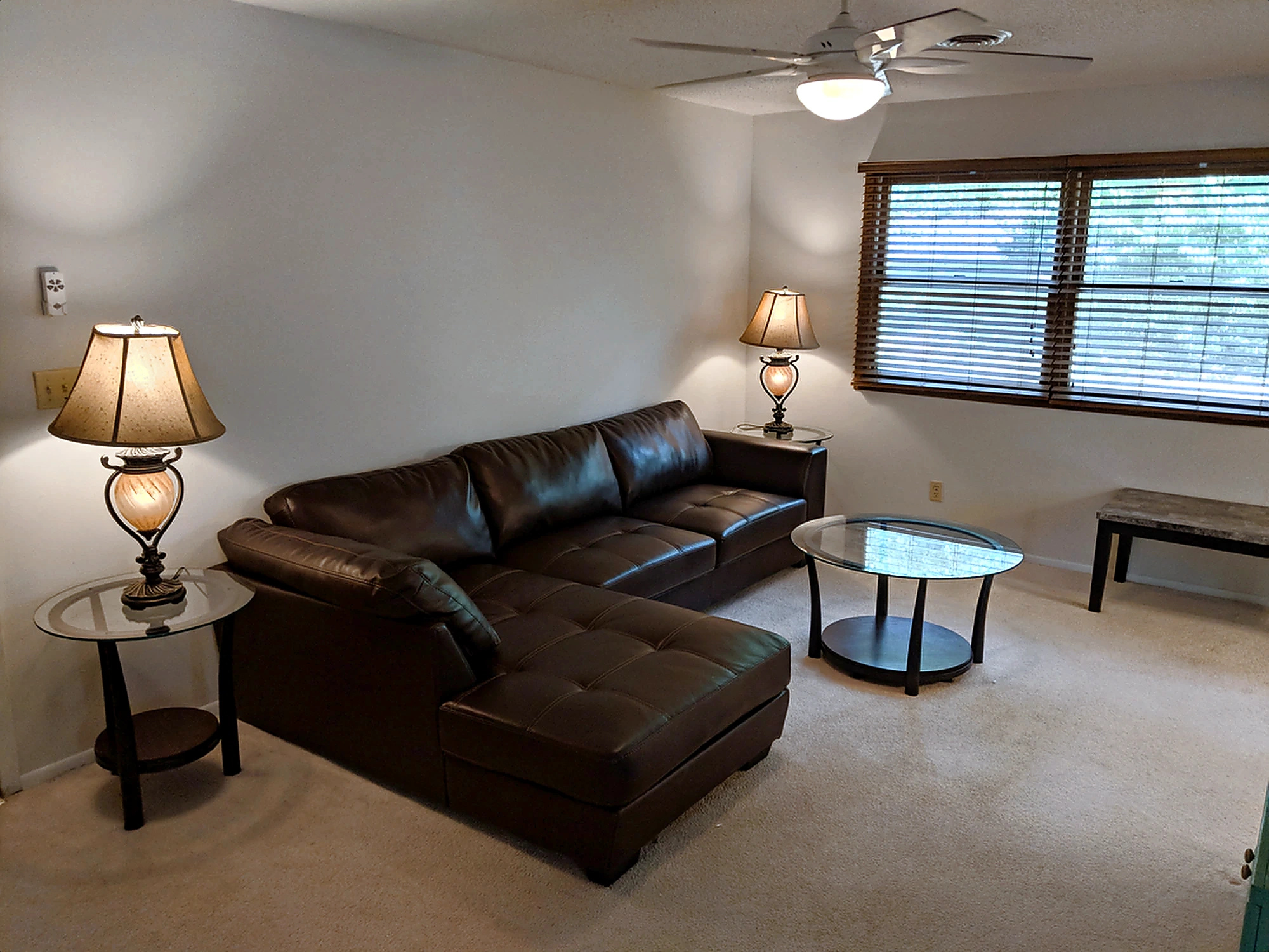 Apartment 2006 D interior view 7