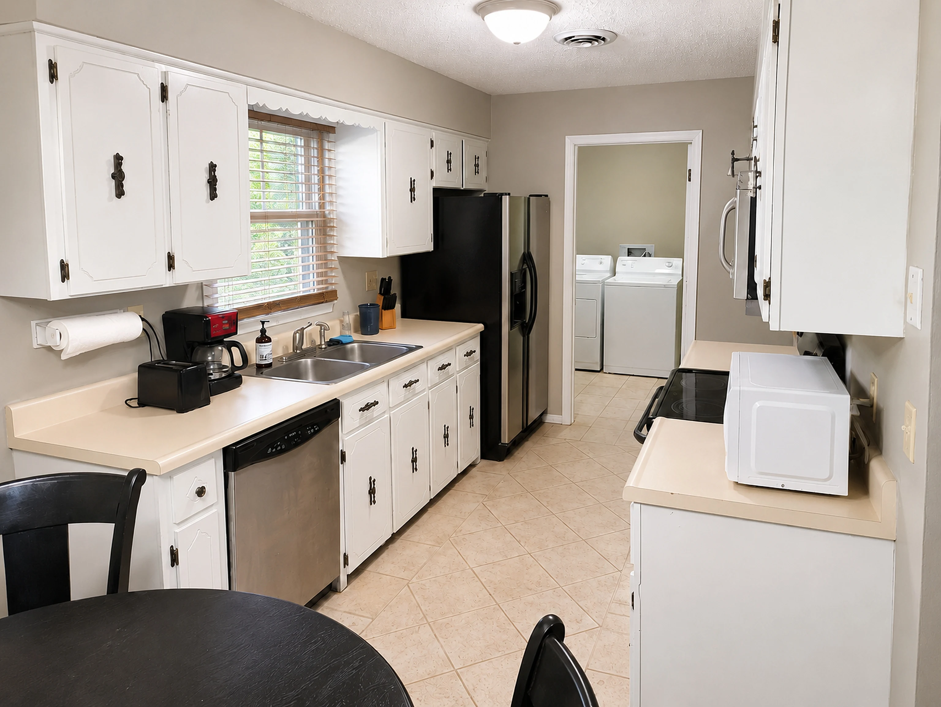 Apartment 2006 D interior view 10
