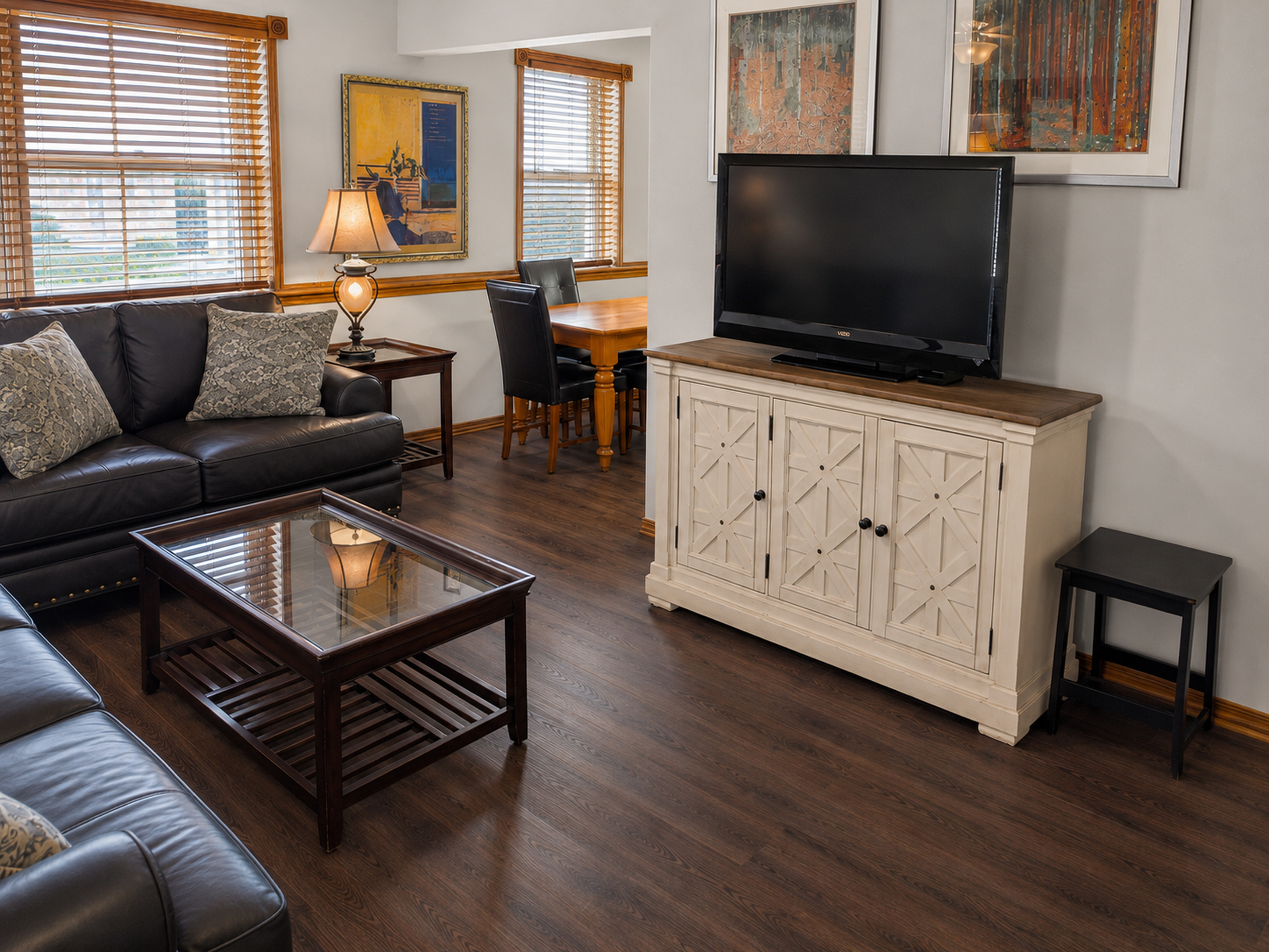Apartment 2010 B interior view 2