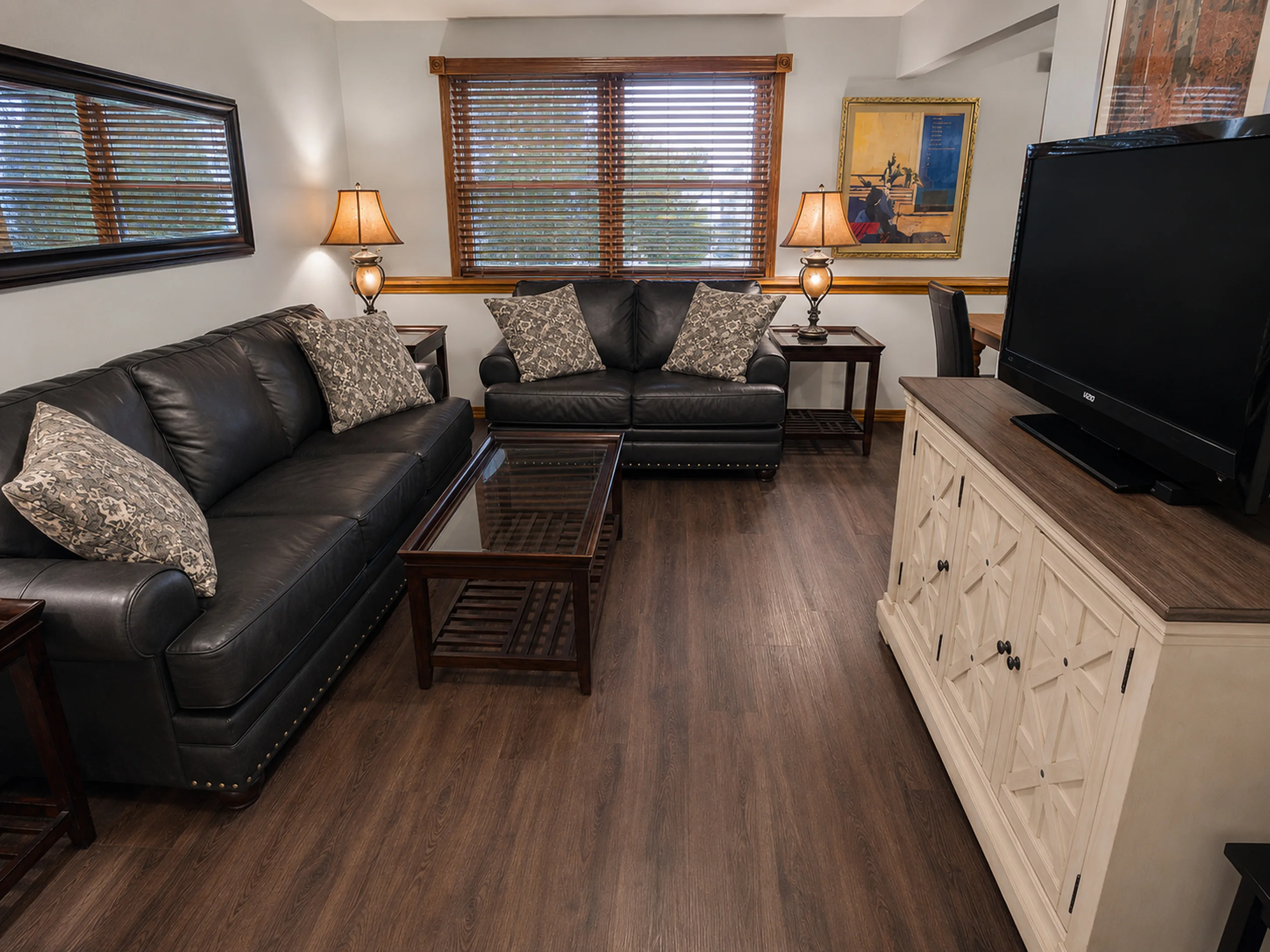 Apartment 2010 B interior view 5