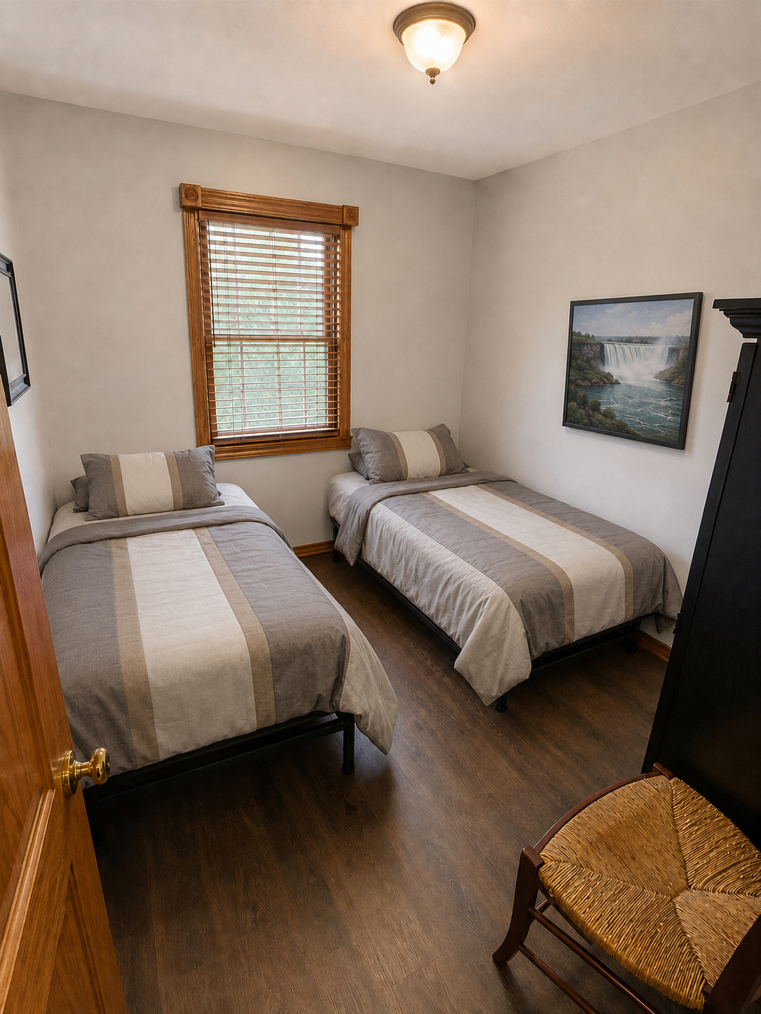 Apartment 2010 B interior view 23