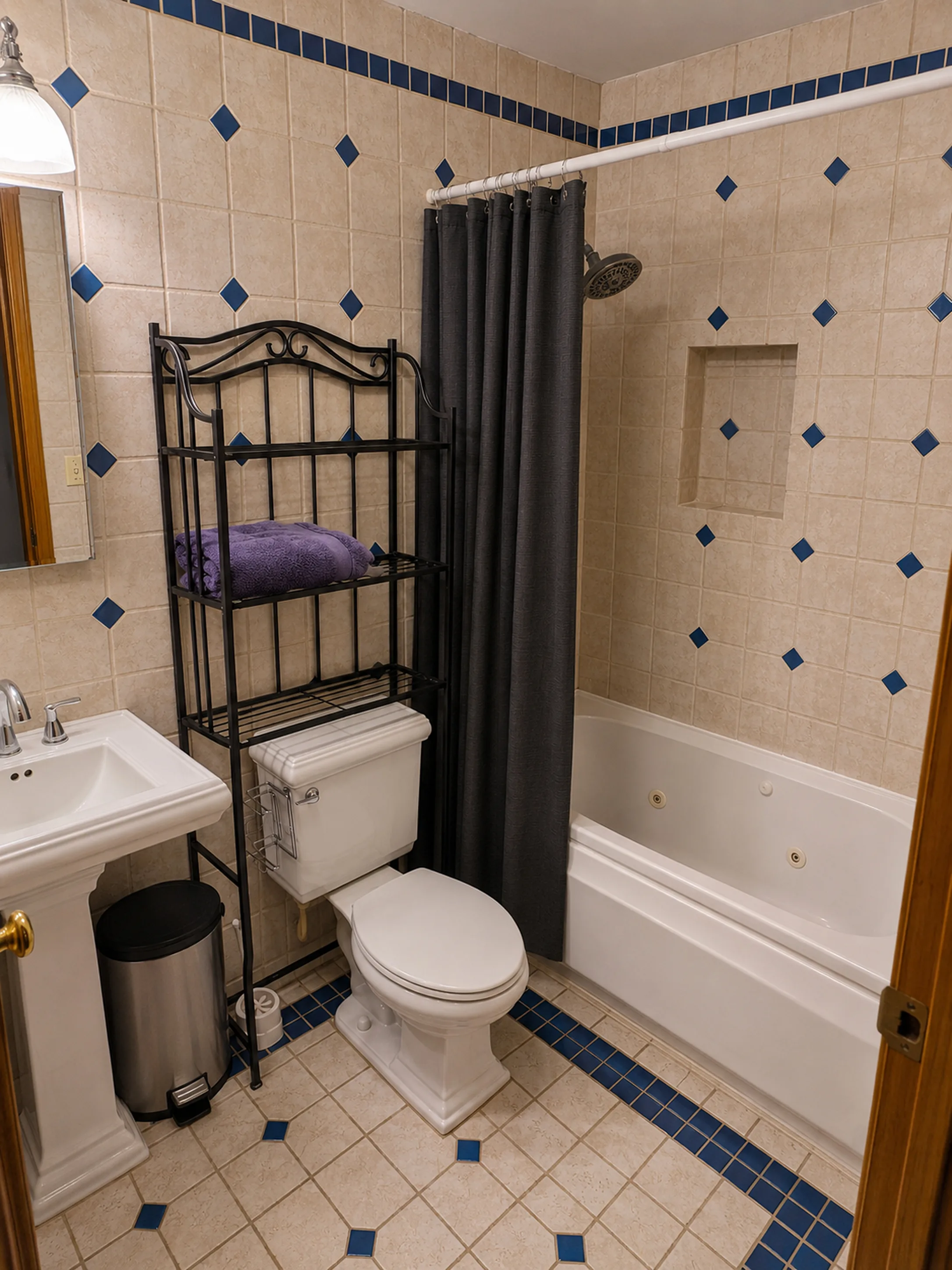 Apartment 2010 B interior view 27