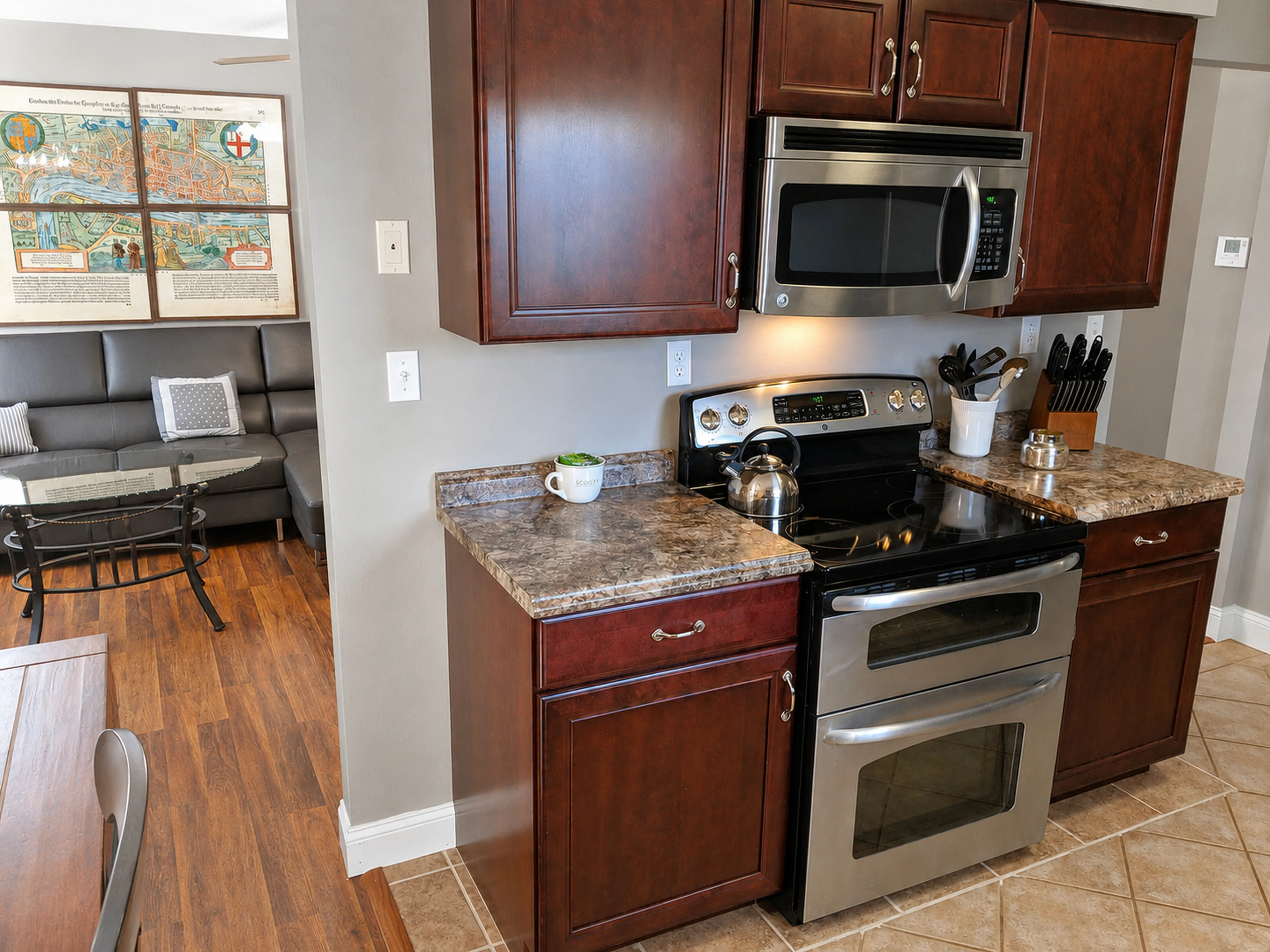 Apartment 2010 C interior view 11